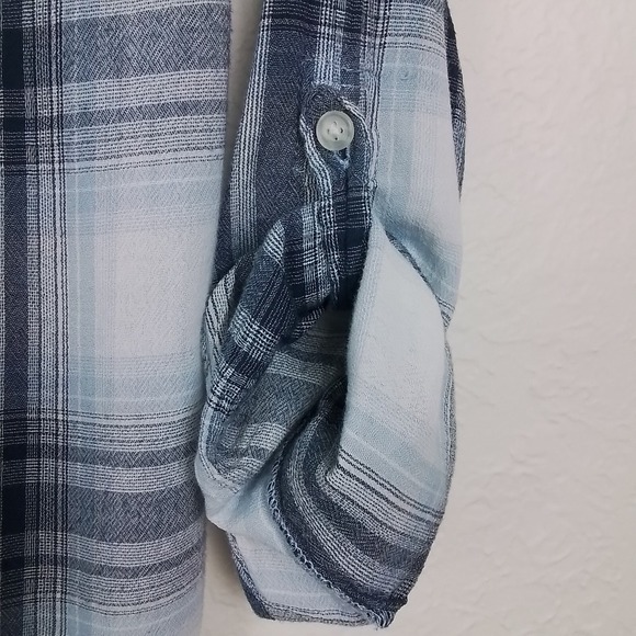 American Eagle Womens Flannel Shirt Sz S Charcoal Blue Plaid Boyfriend Roll‎ Tab - Picture 10 of 15